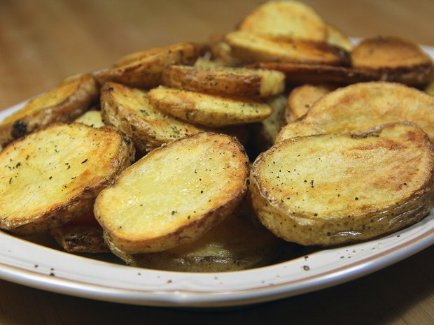 Patate croccanti al timo